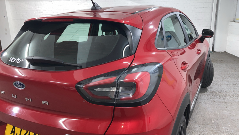 Ford Puma 1.0 EcoBoost Hybrid mHEV Titanium 5dr Petrol Hatchback